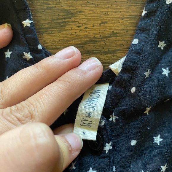 Cute sky and sparrow star night romper - Picture 2 of 4